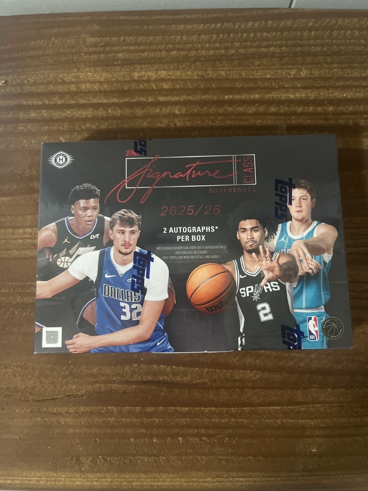 Topps 2025-2026 Signature Class Basketball Hobby Box - 2 Autographs